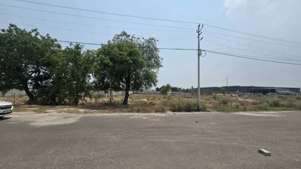 industrial plot land baghpat property corridor view
